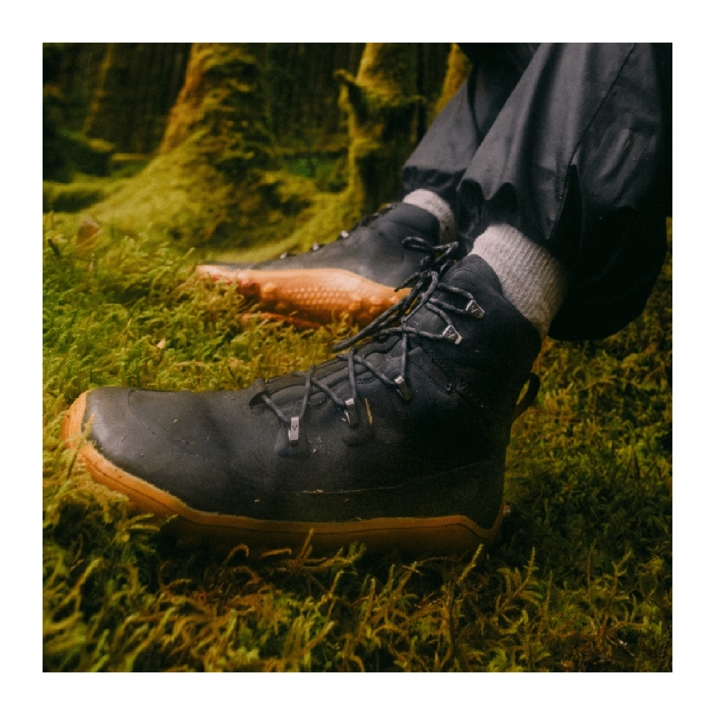 Vivo TRACKER LEATHER AT MENS OBSIDIAN