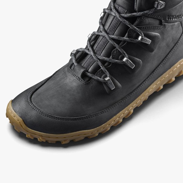 Tracker II_Black_06.jpg