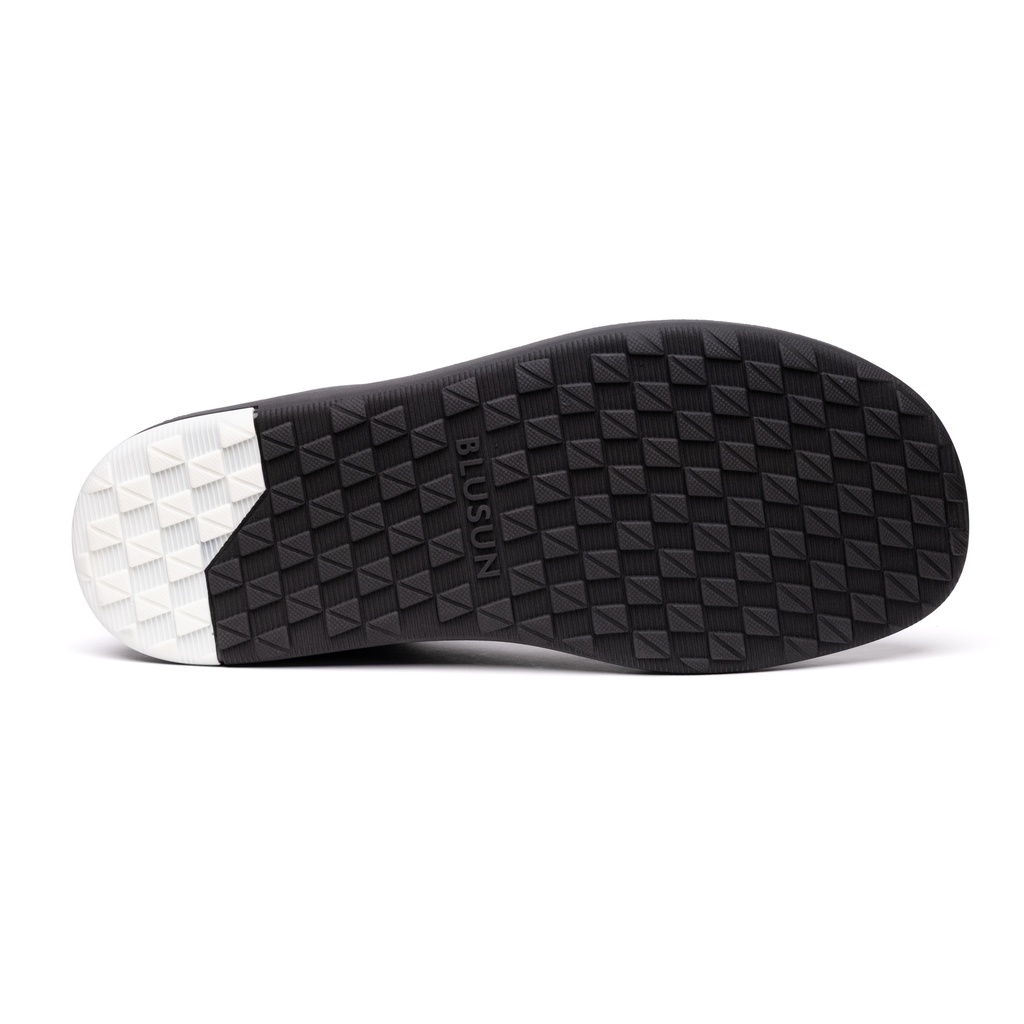 B60033LM00 Sohle